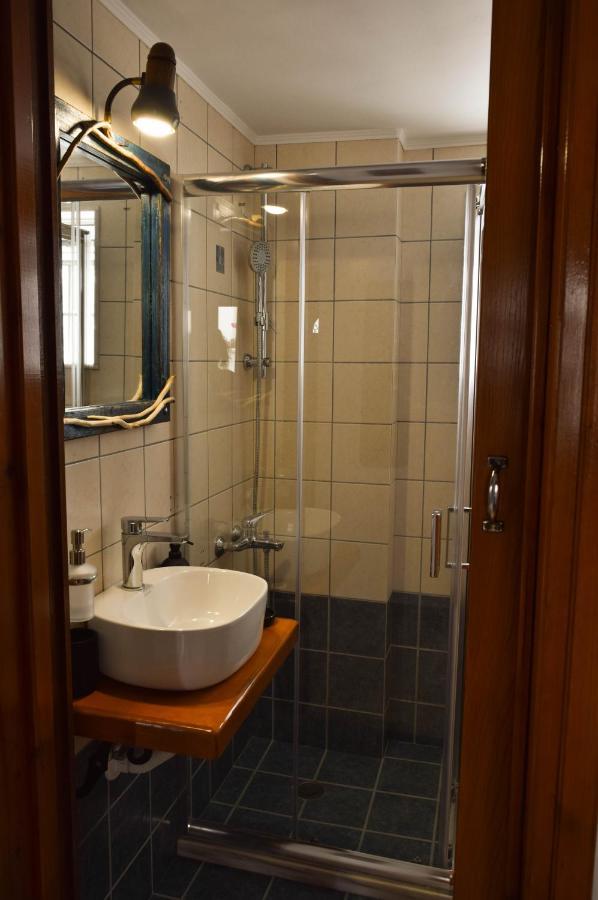 Blu Casa Del Mare Apartment โมเน็มวาซี ภายนอก รูปภาพ